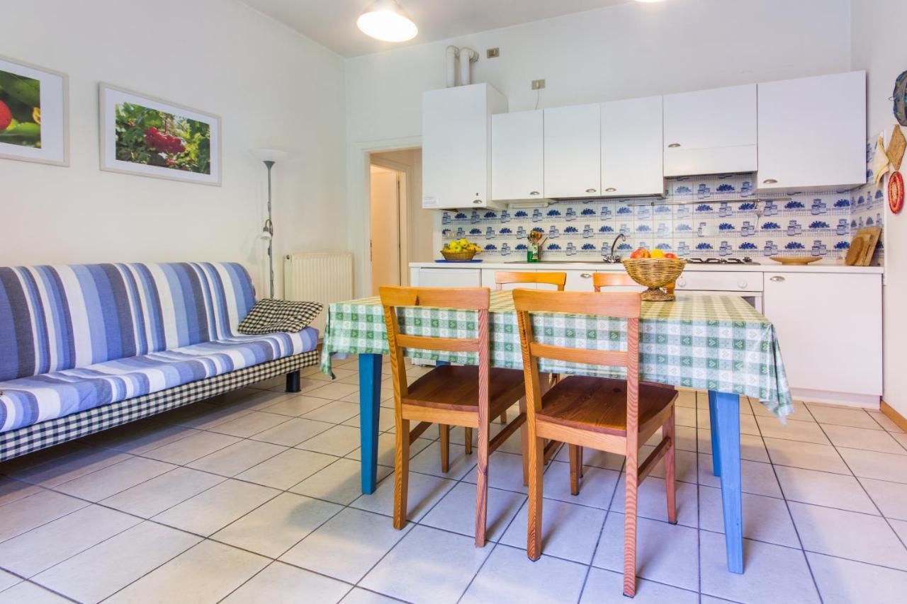 Casa Irina Lejlighed Riva del Garda Eksteriør billede